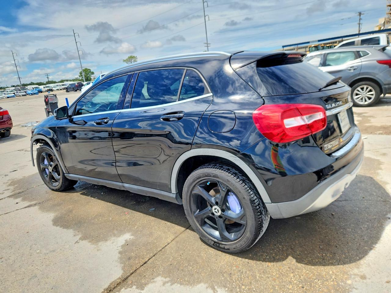 2018 Mercedes-Benz Gla 250 - Image 2