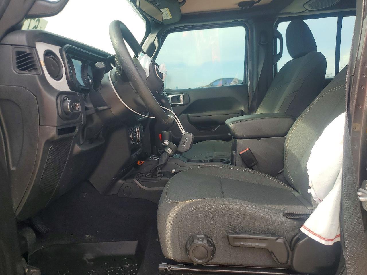 2026 Jeep Wrangler Sport - Фото 7