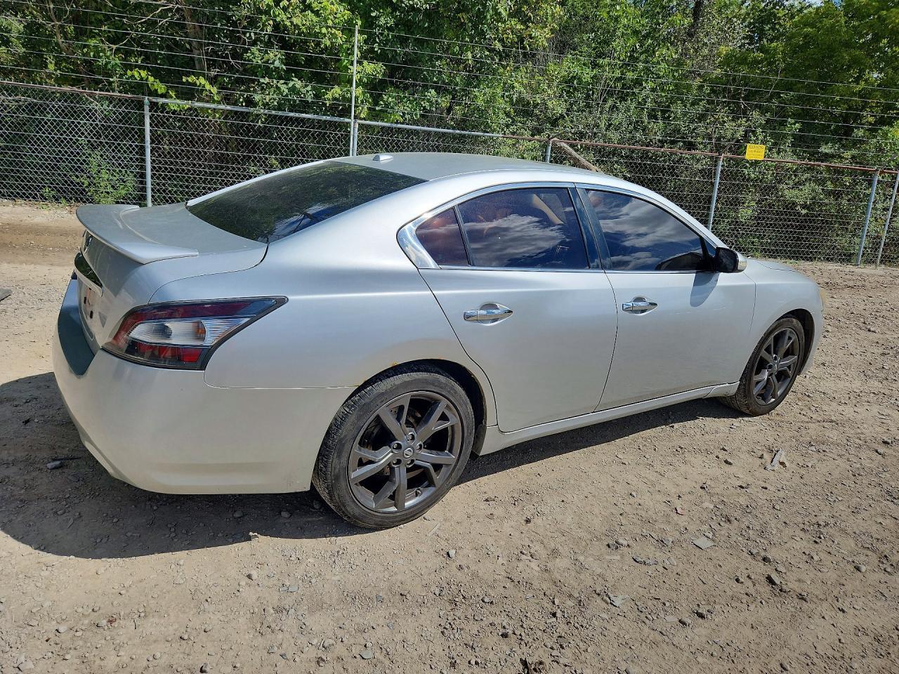 2014 Nissan Maxima 3.5 Sv - Image 3