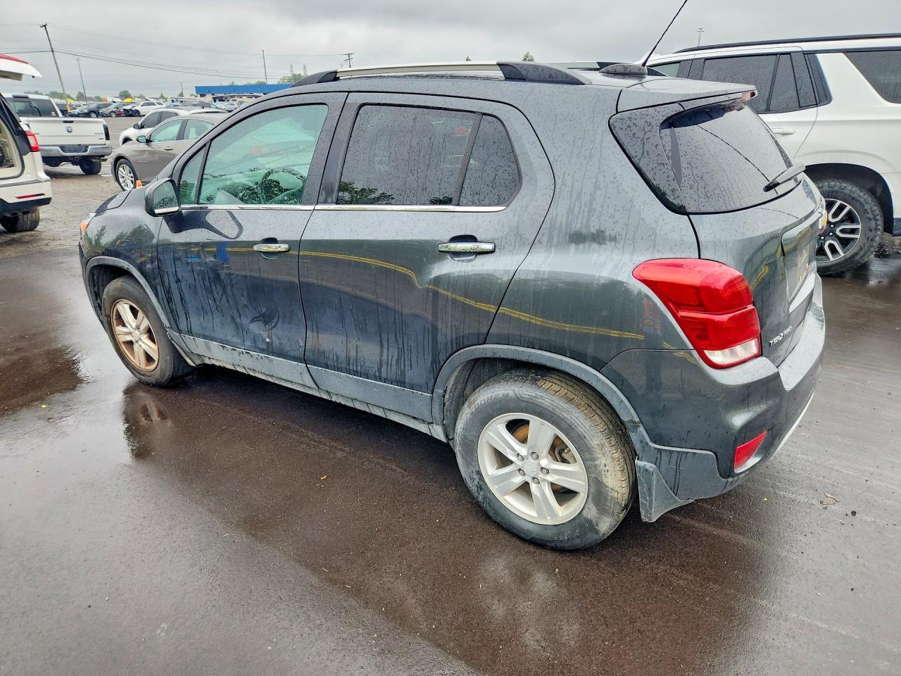 2018 Chevrolet Trax 1Lt - Image 2