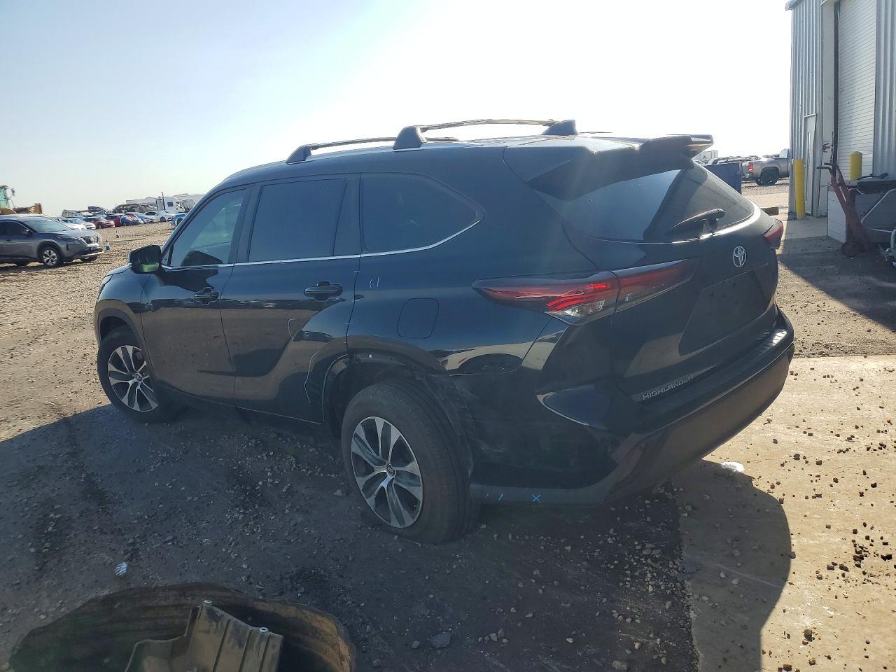 2024 Toyota Highlander Xle - Фото 2
