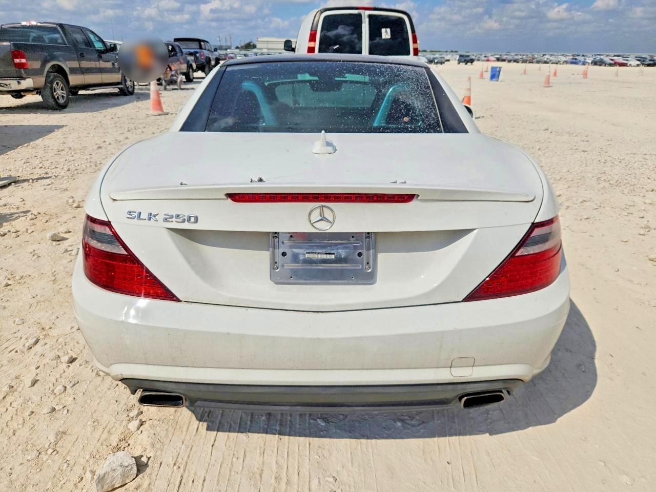 2015 Mercedes-Benz Slk 250 - Image 6