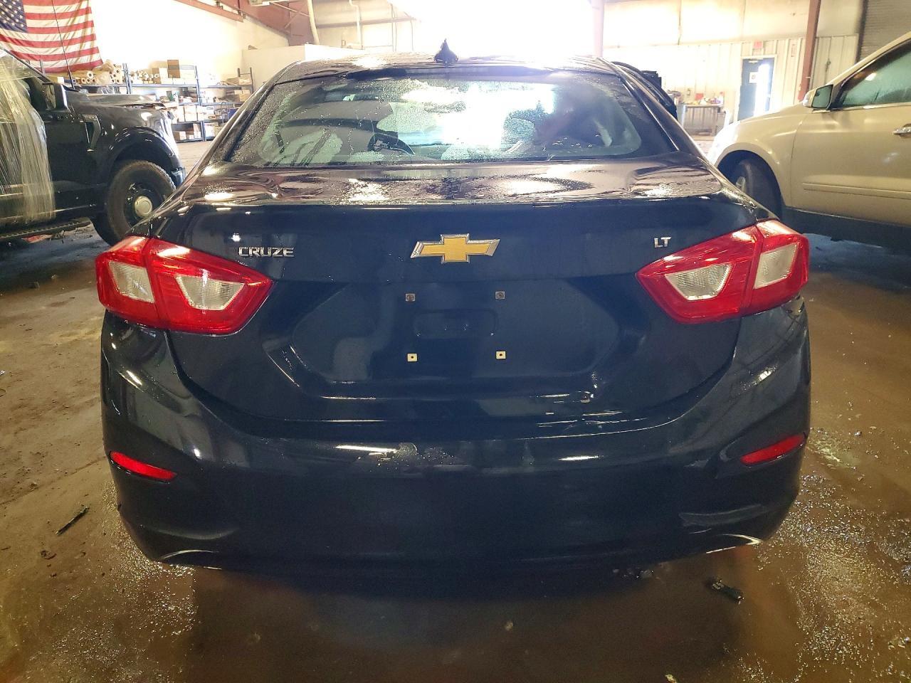 2017 Chevrolet Cruze Lt - Фото 6