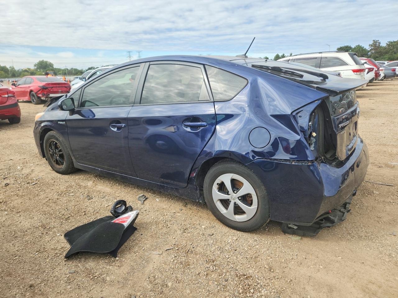2013 Toyota Prius Three - Image 2