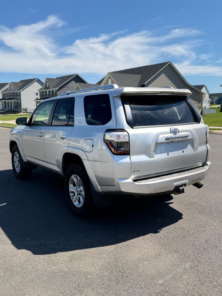 2016 Toyota 4Runner Sr5 - Фото 3