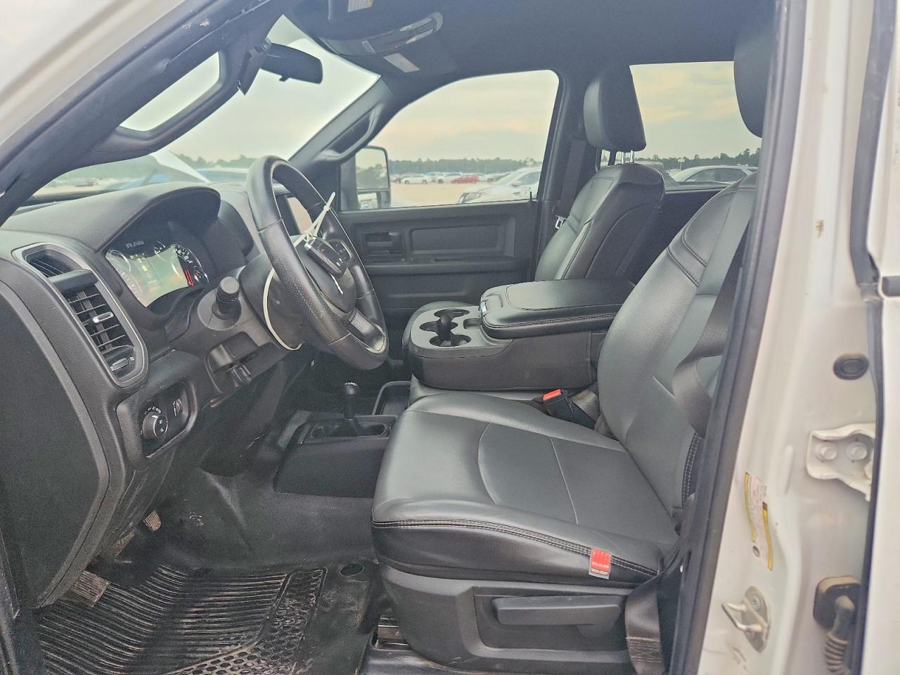 2023 Ram 2500 Tradesman - Фото 7
