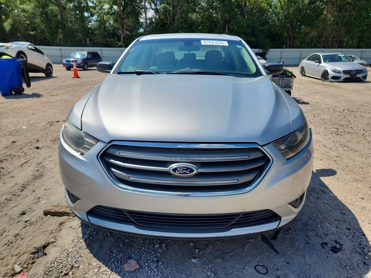 2015 Ford Taurus Se - Фото 5