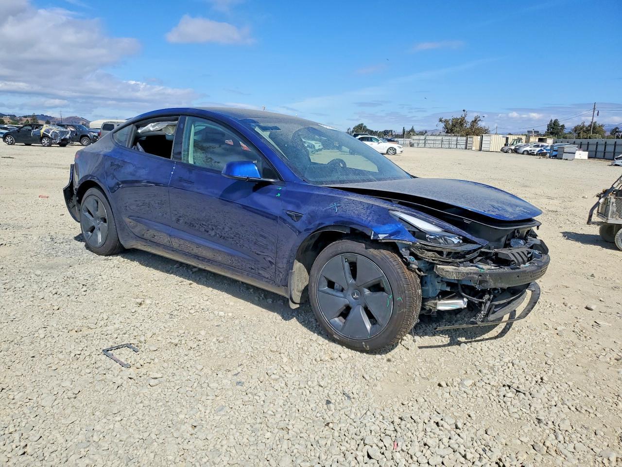 2023 Tesla Model 3 - Image 4