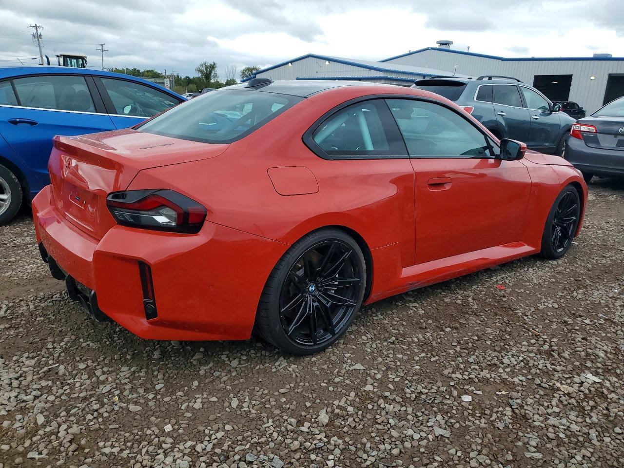 2024 BMW M2 - Фото 3