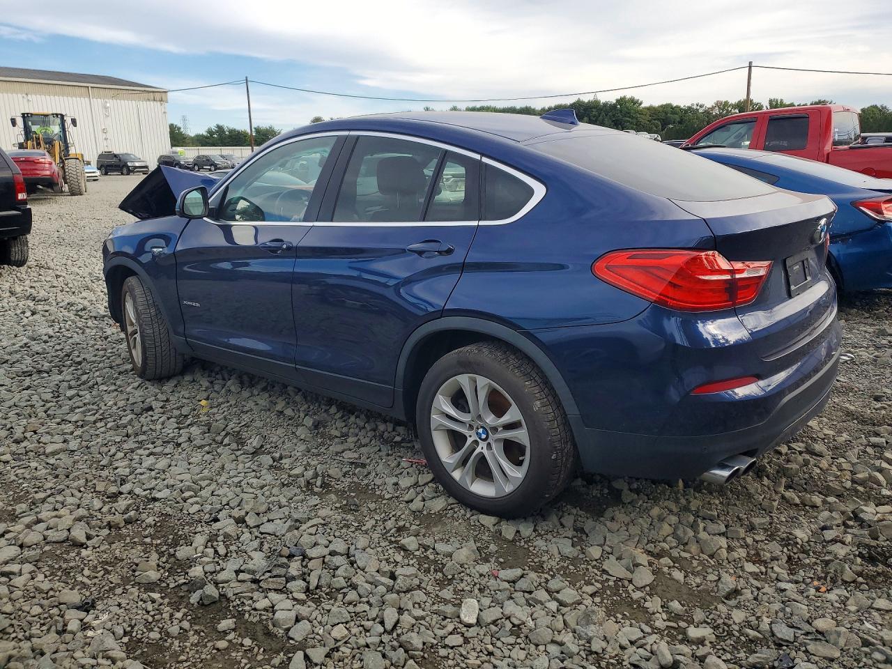 2017 BMW X4 xDrive28I - Image 2