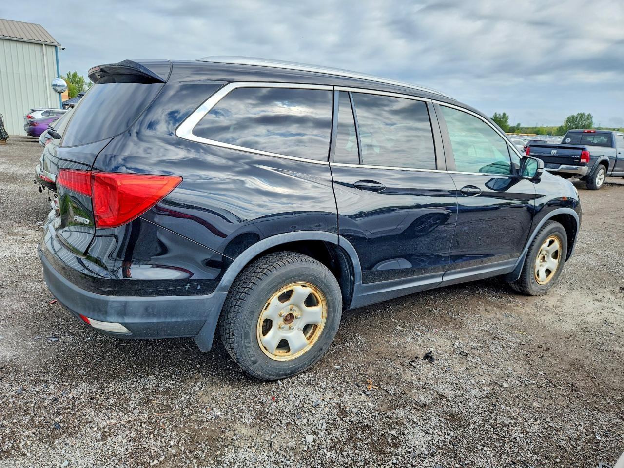 2017 Honda Pilot Exln - Фото 3