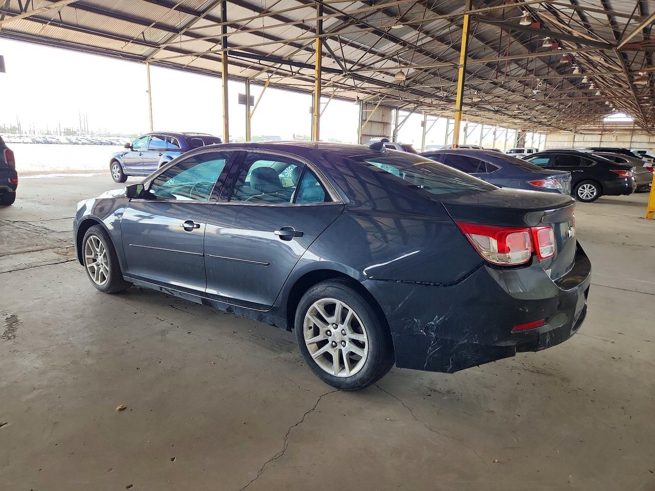 2014 Chevrolet Malibu 1Lt - Image 2