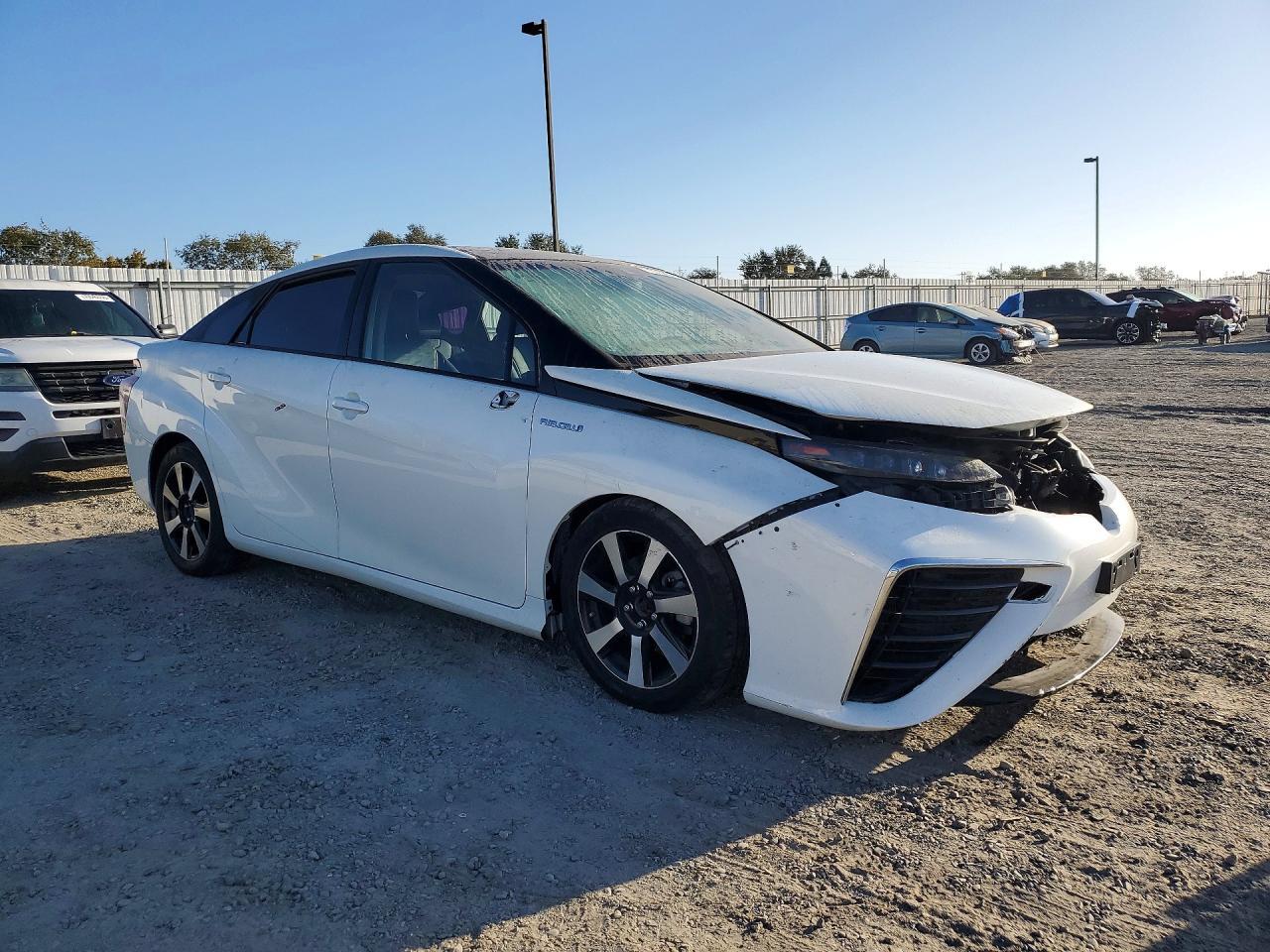 2016 Toyota Mirai Base - Фото 4
