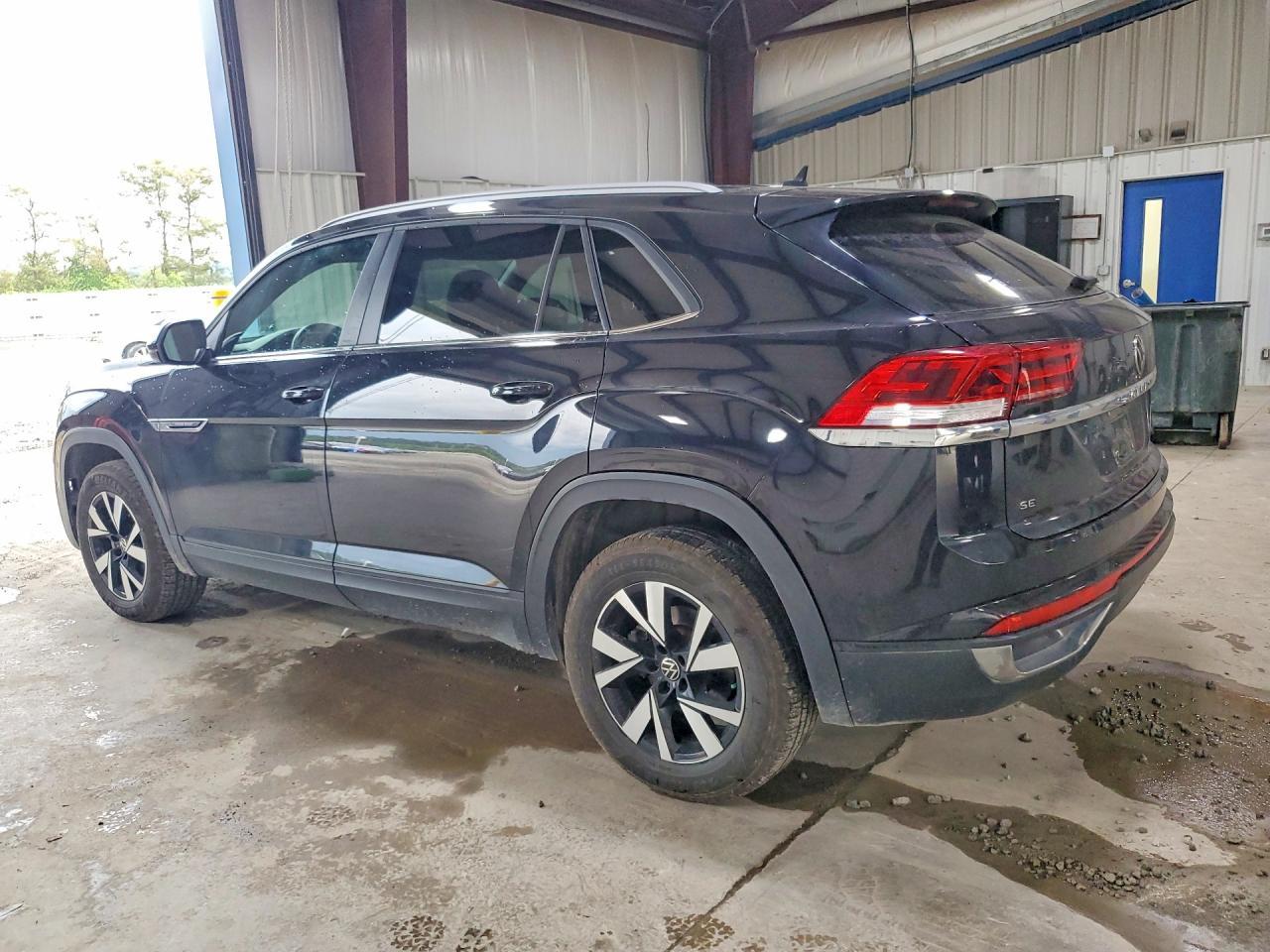 2021 Volkswagen Atlas Cross Sport Se - Фото 2