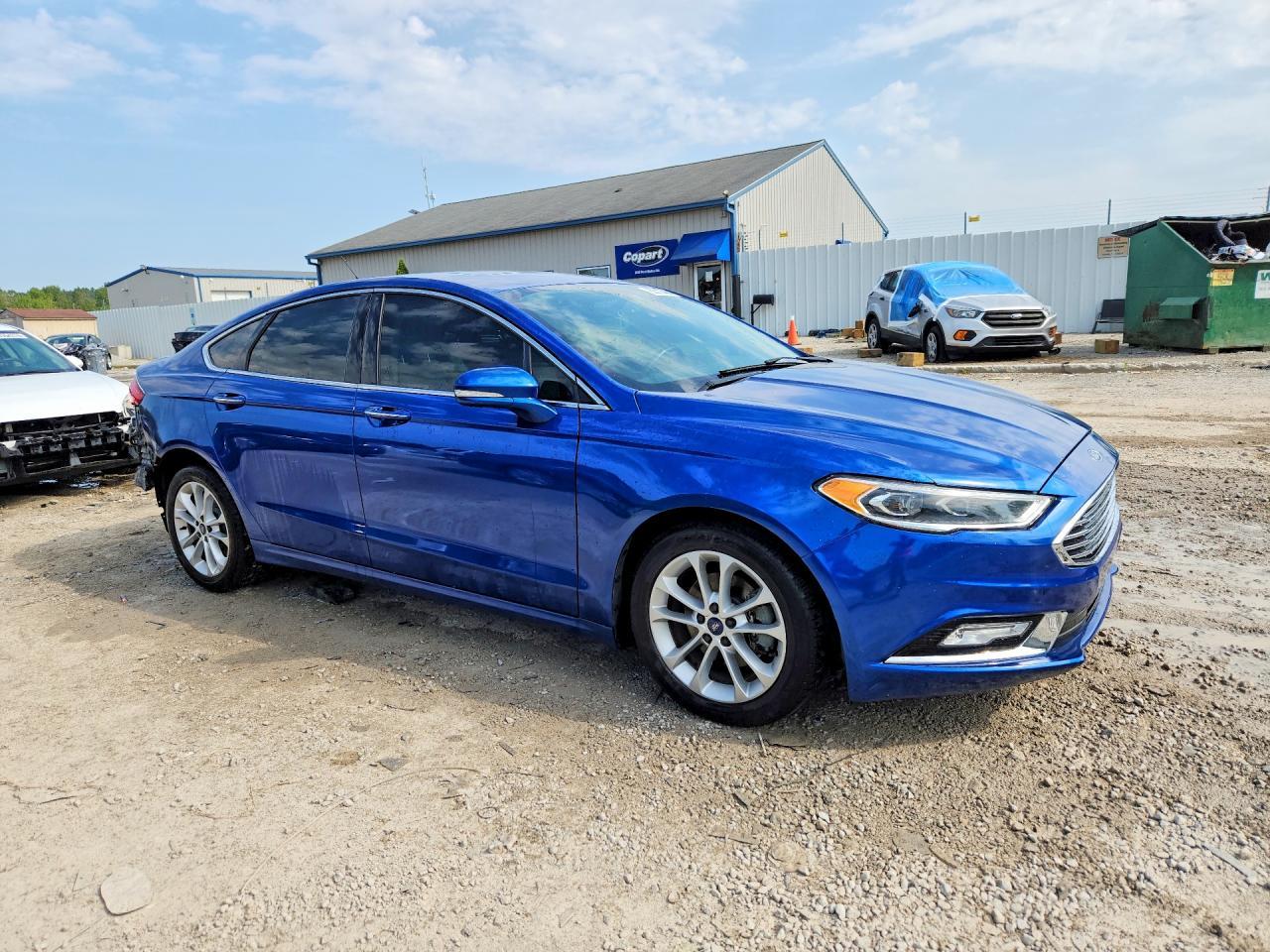 2018 Ford Fusion Titanium/Platinum - Image 4