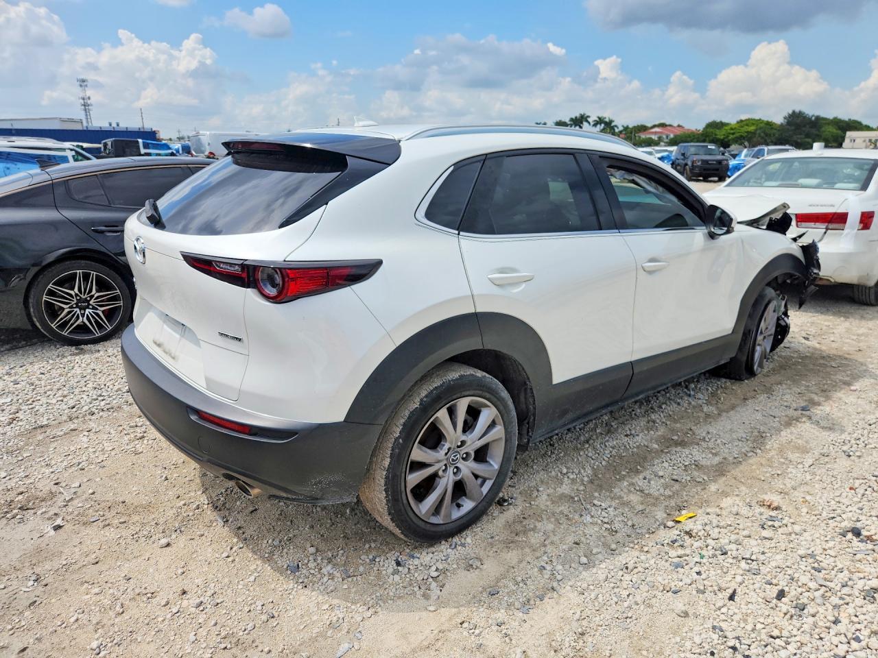 2021 Mazda Cx-30 Premium - Фото 3