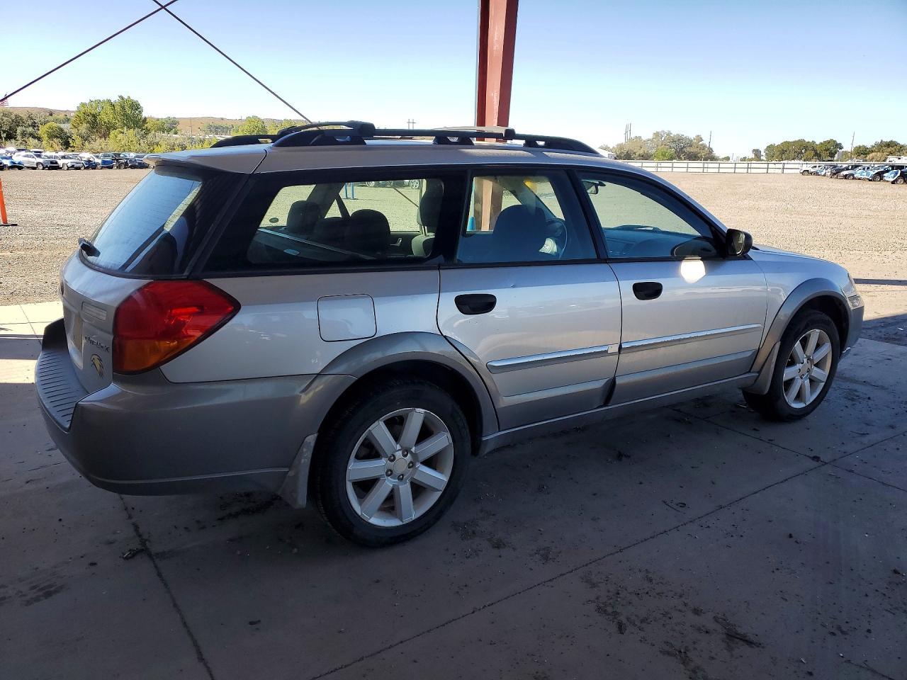 2007 Subaru Outback Outback 2.5I - Image 3