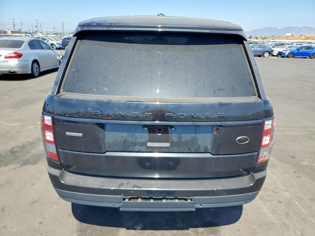 2015 Land Rover Range Rover Supercharged - Image 6