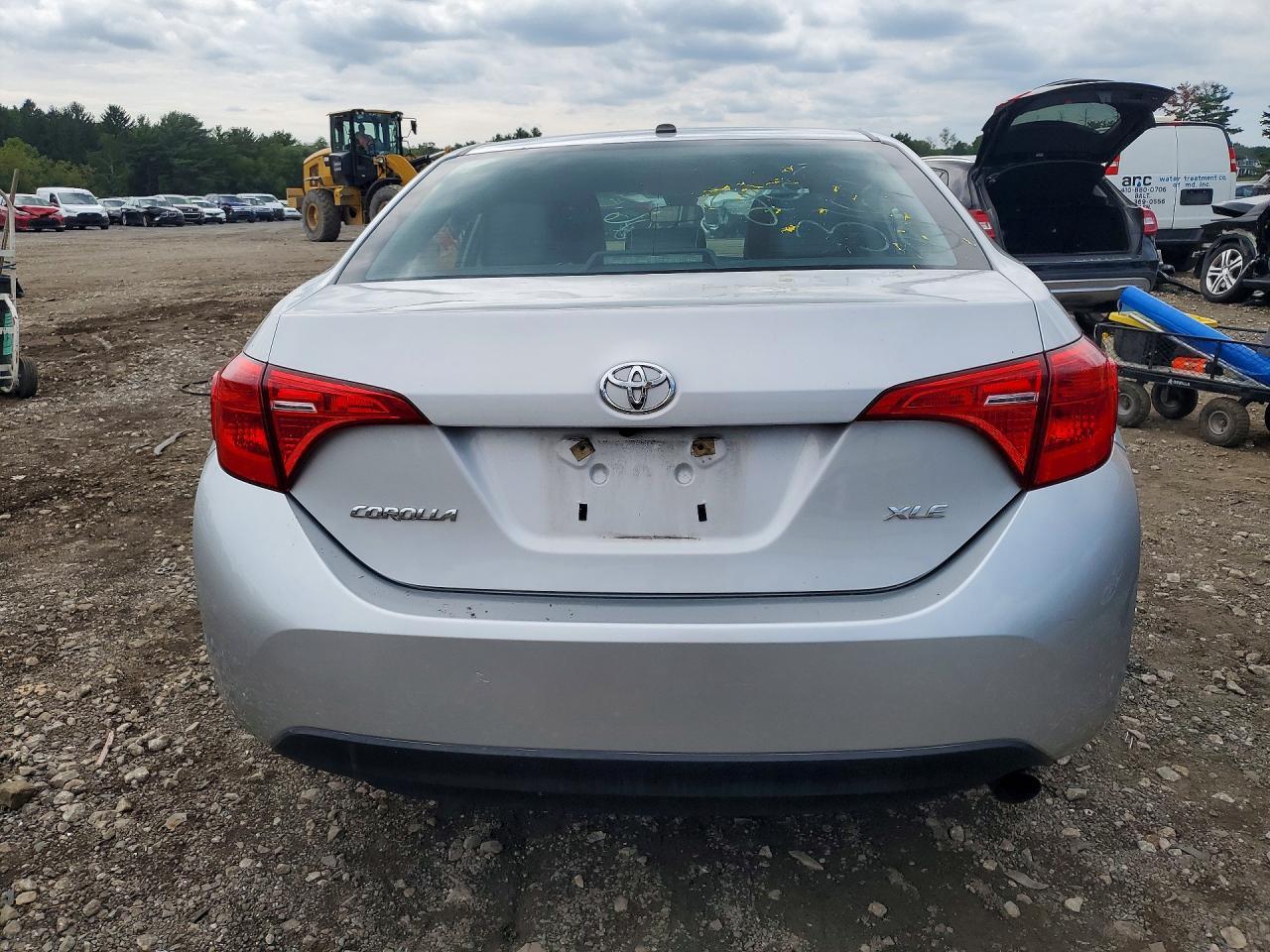 2017 Toyota Corolla Xle - Image 6