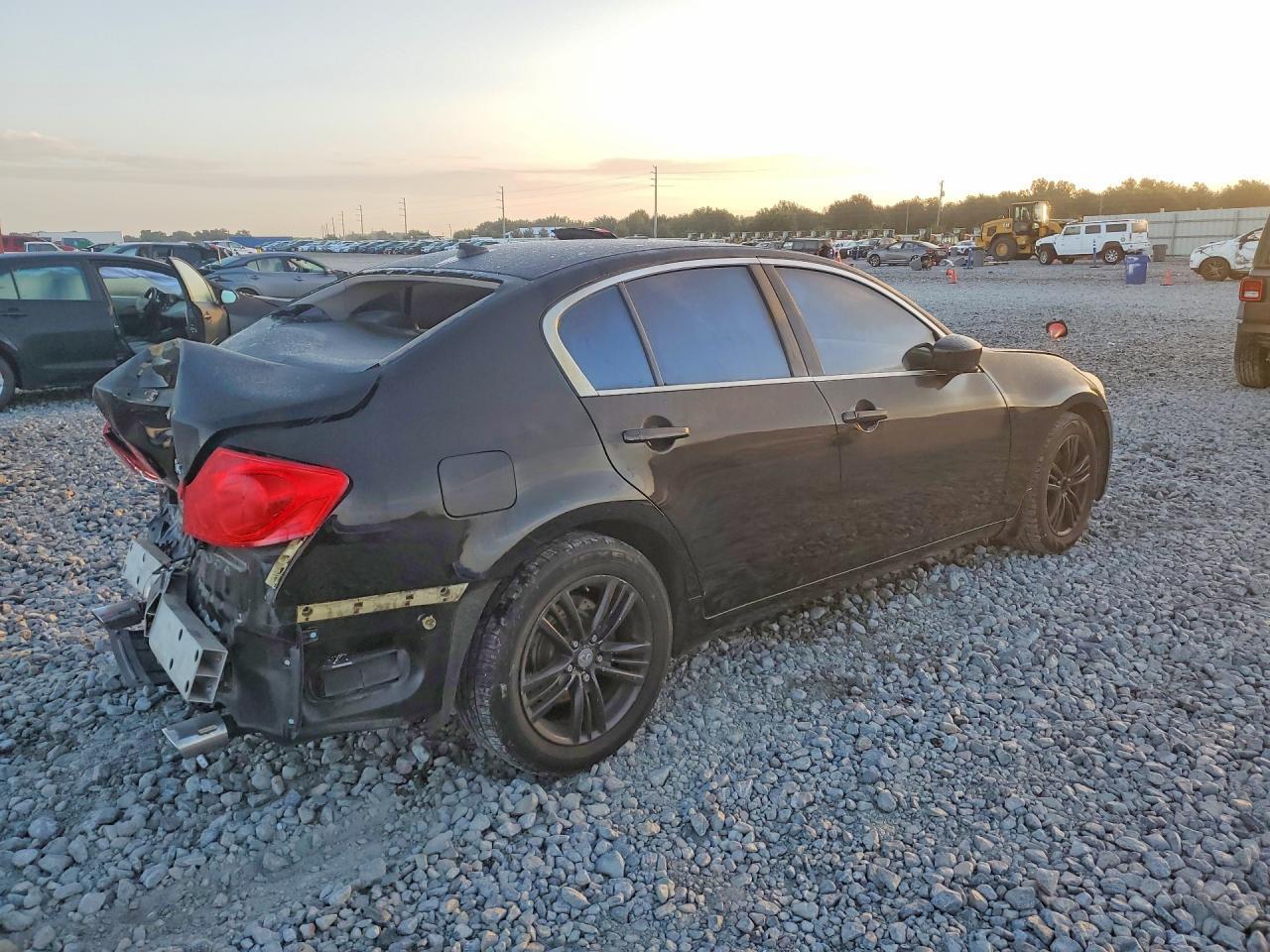 2012 Infiniti G25 Sedan X - Image 3