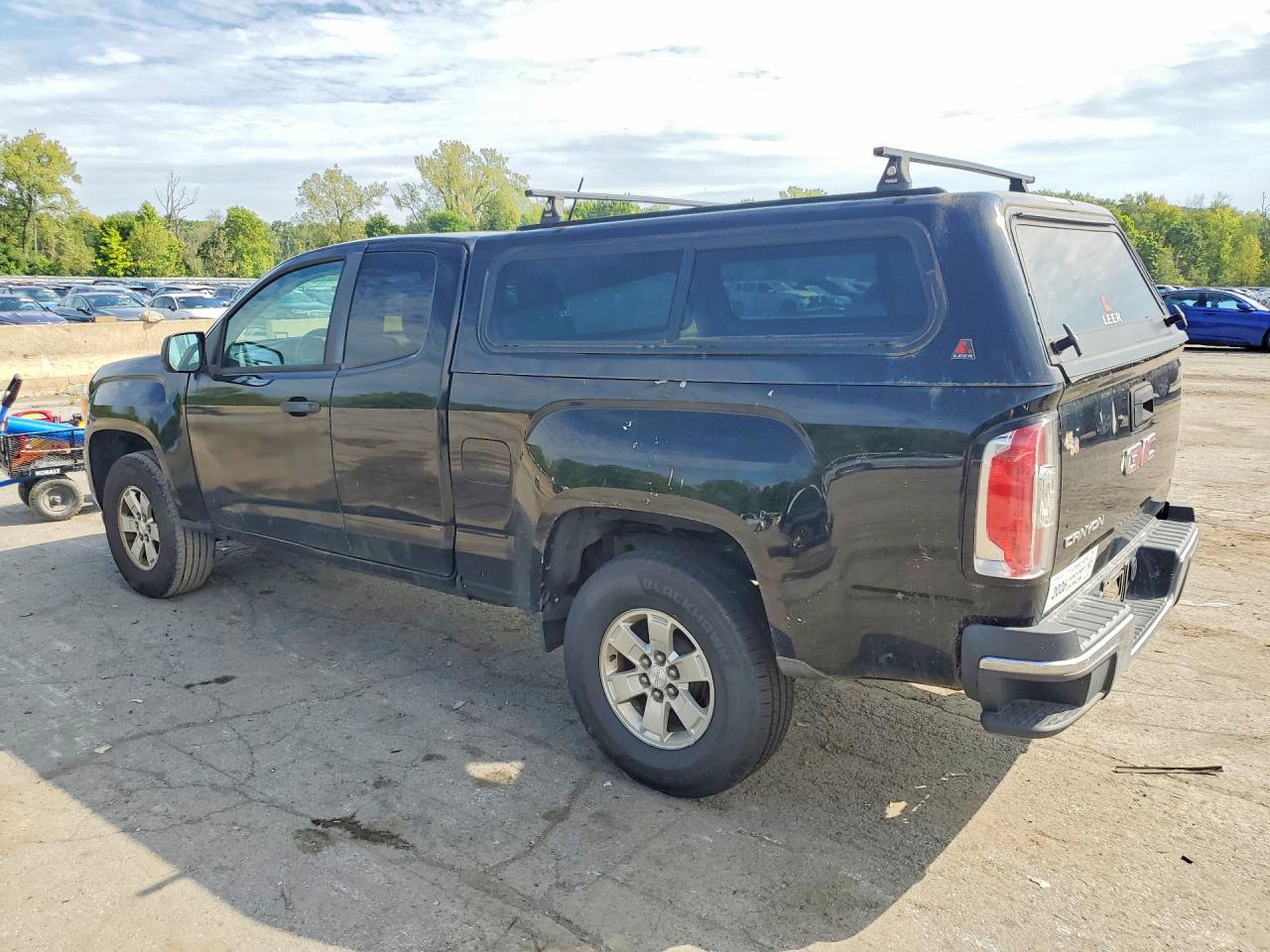 2015 GMC Canyon - Фото 2
