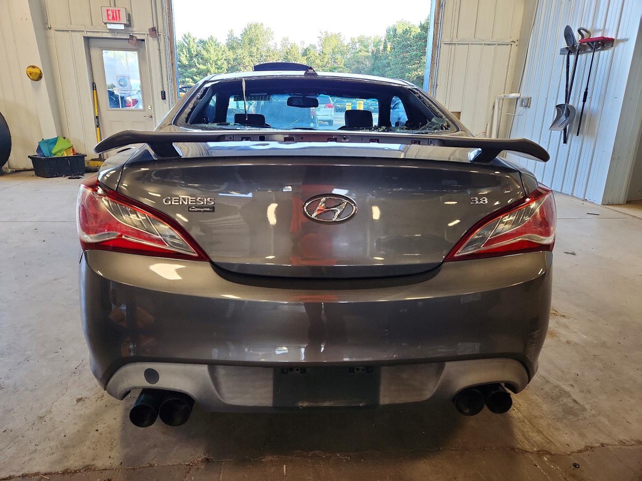 2013 Hyundai Genesis Coupe 3.8L - Фото 6