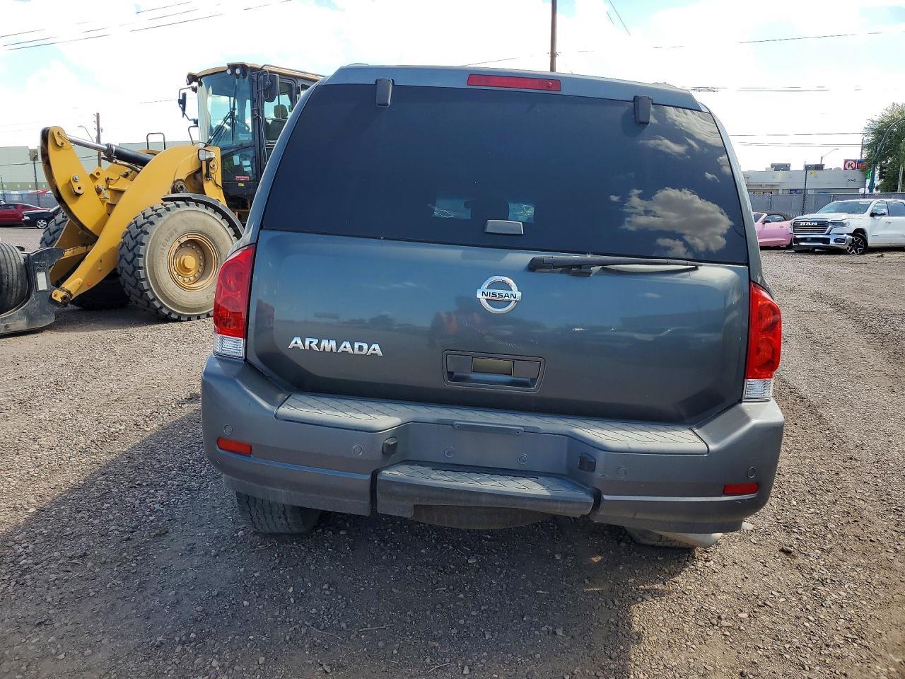 2012 Nissan Armada Sv - Image 6