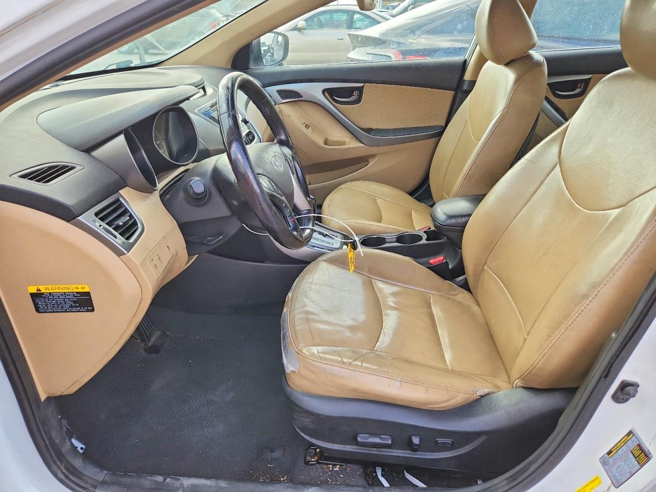 2013 Hyundai Elantra Limited - Image 7