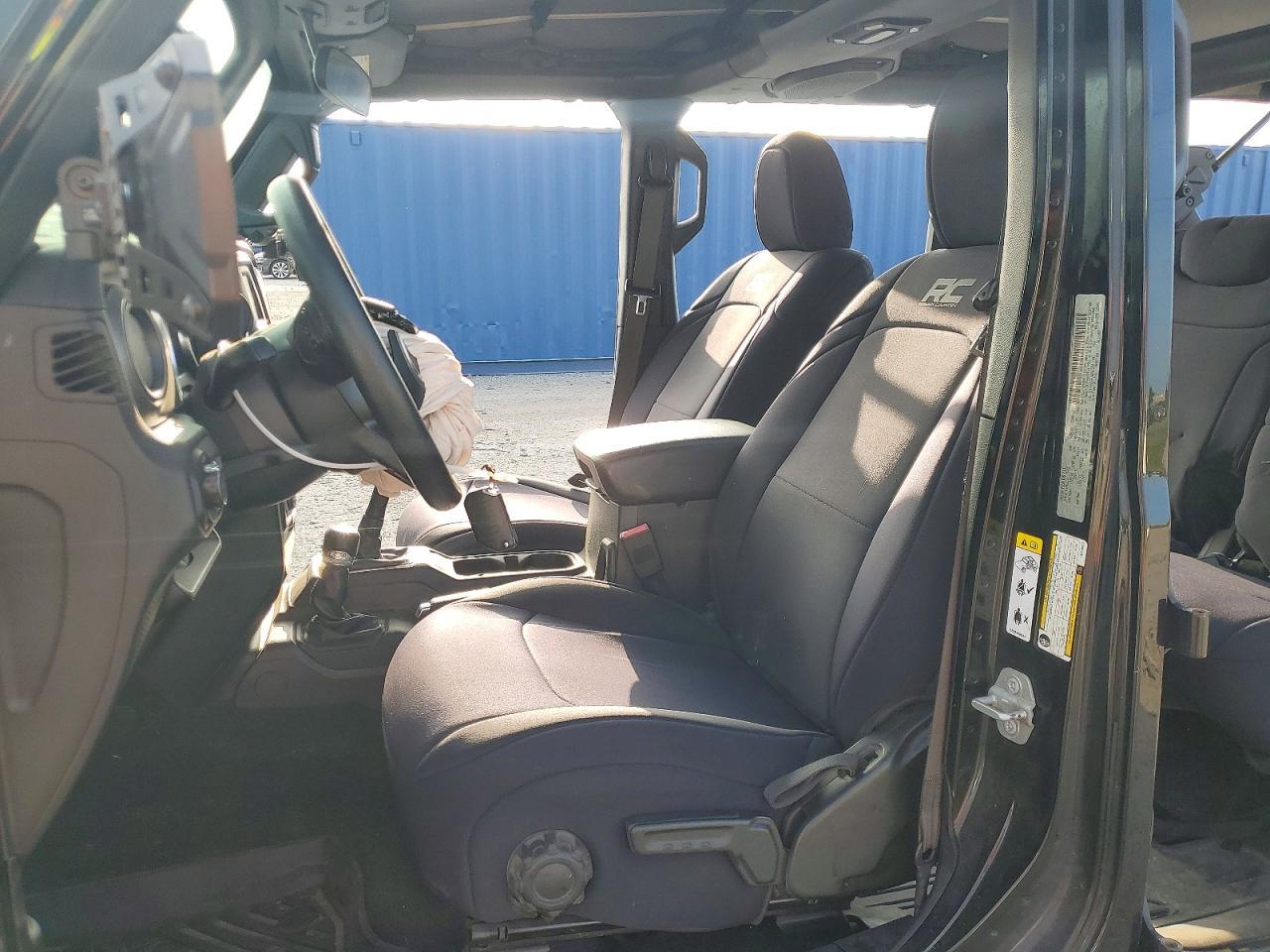 2018 Jeep Wrangler Unlimited Sport 4X4 - Фото 7