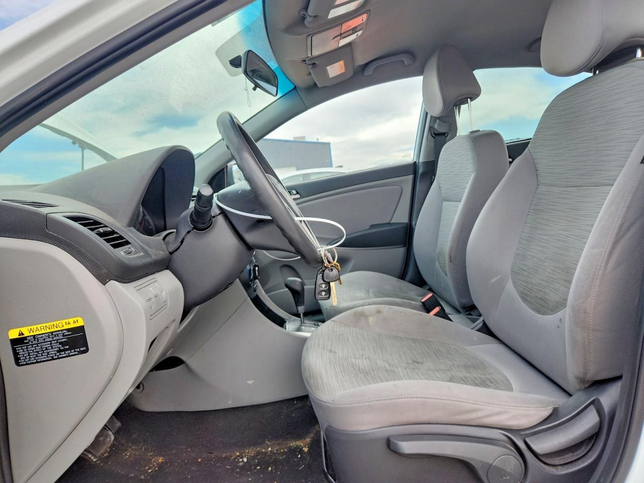2016 Hyundai Accent Se - Фото 7