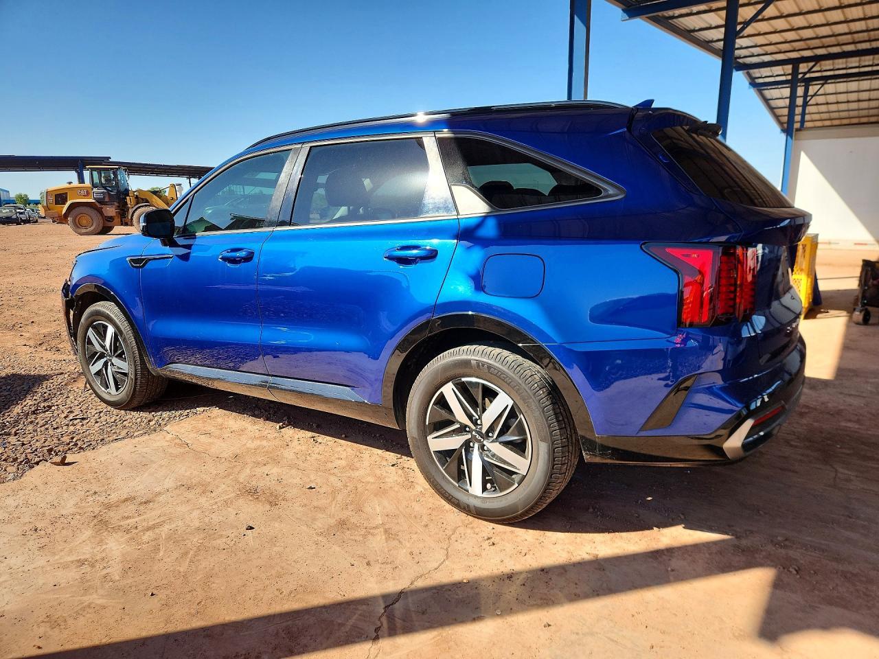 2022 Kia Sorento S - Фото 2