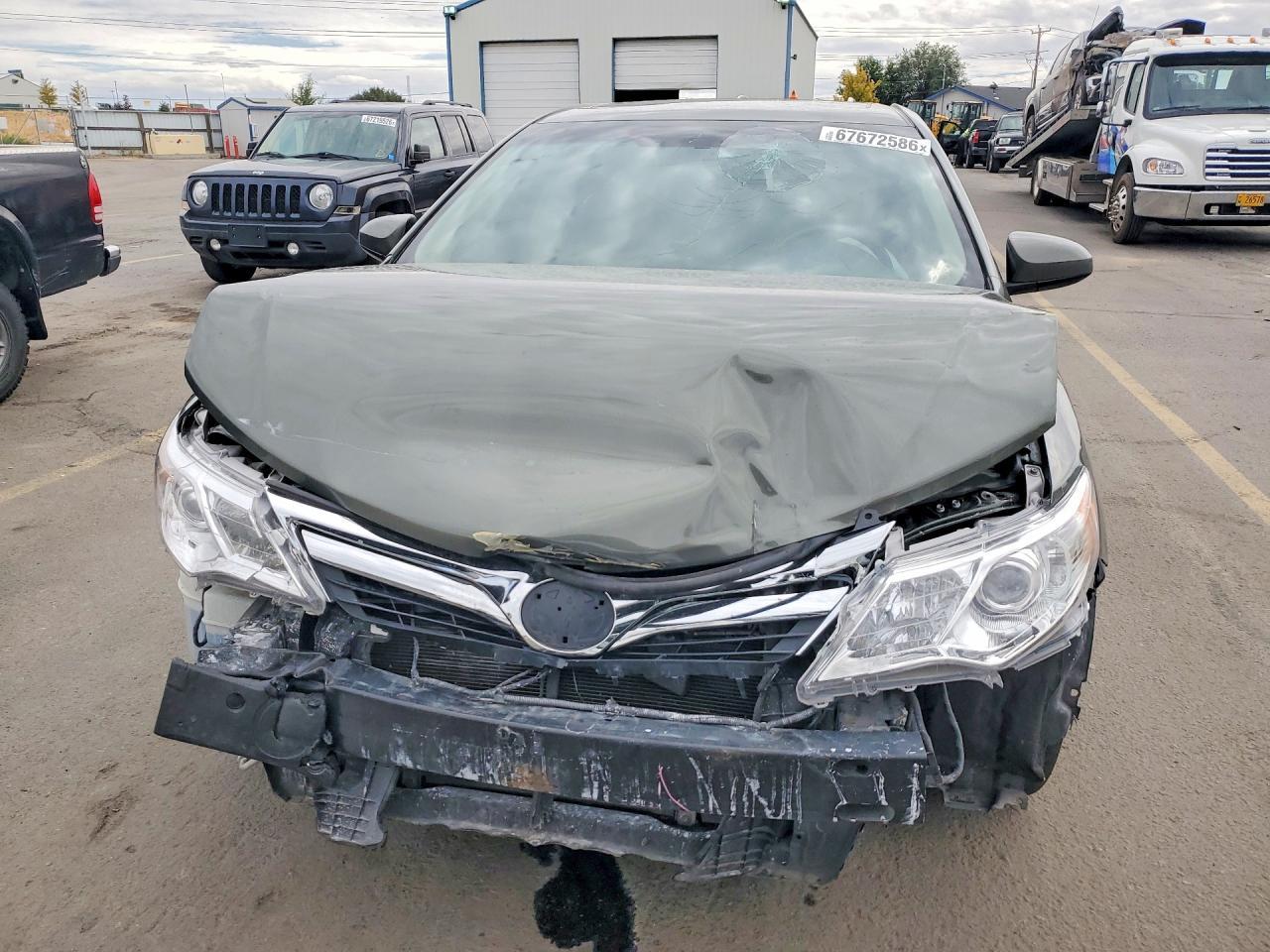 2012 Toyota Camry Hybrid Xle - Image 5