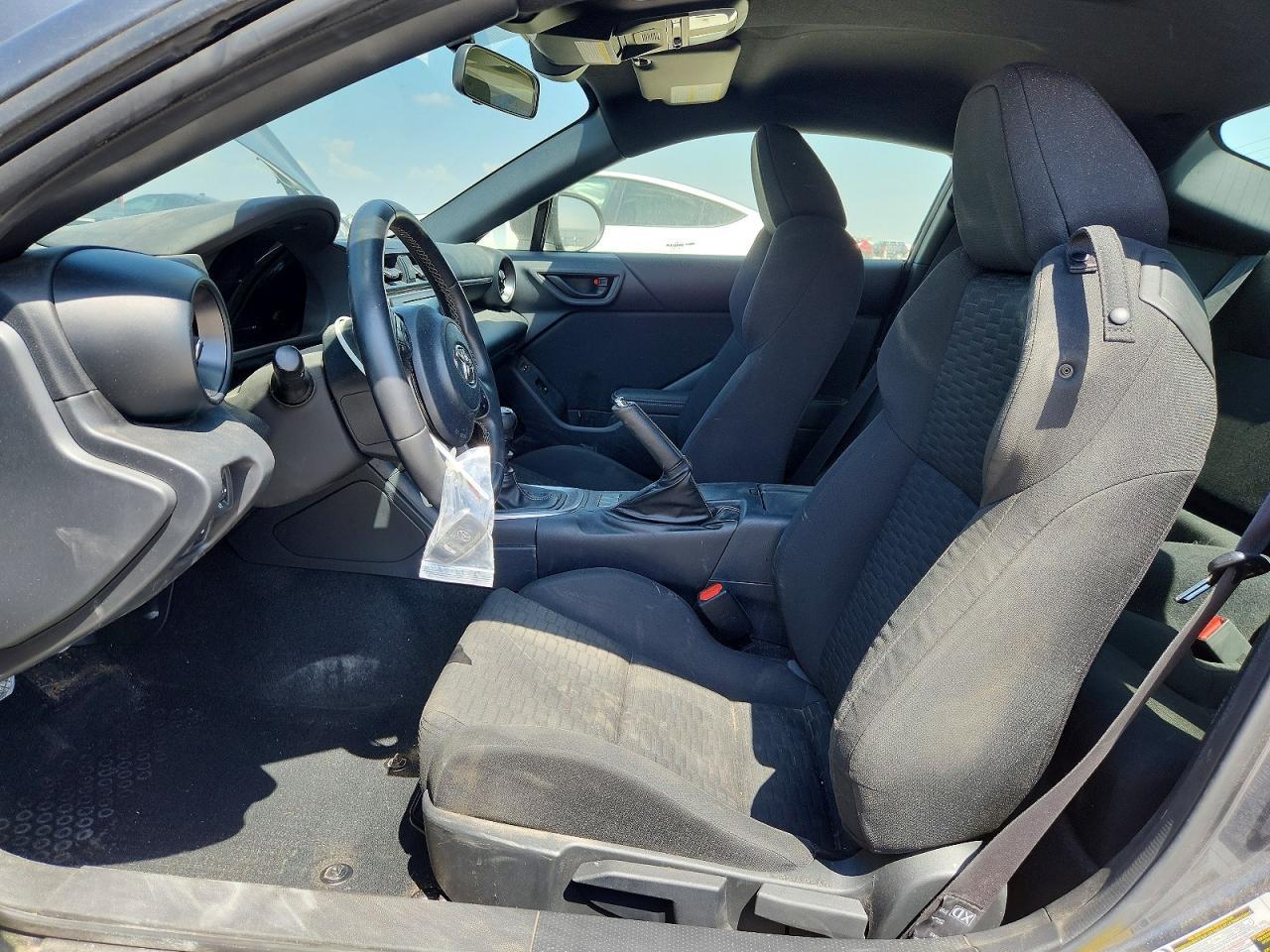 2024 Toyota Gr86 Base - Фото 7