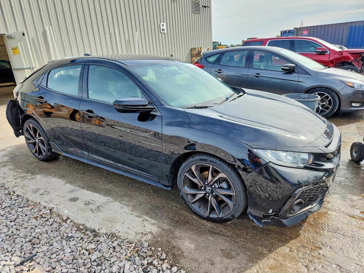2018 Honda Civic Sport - Image 4