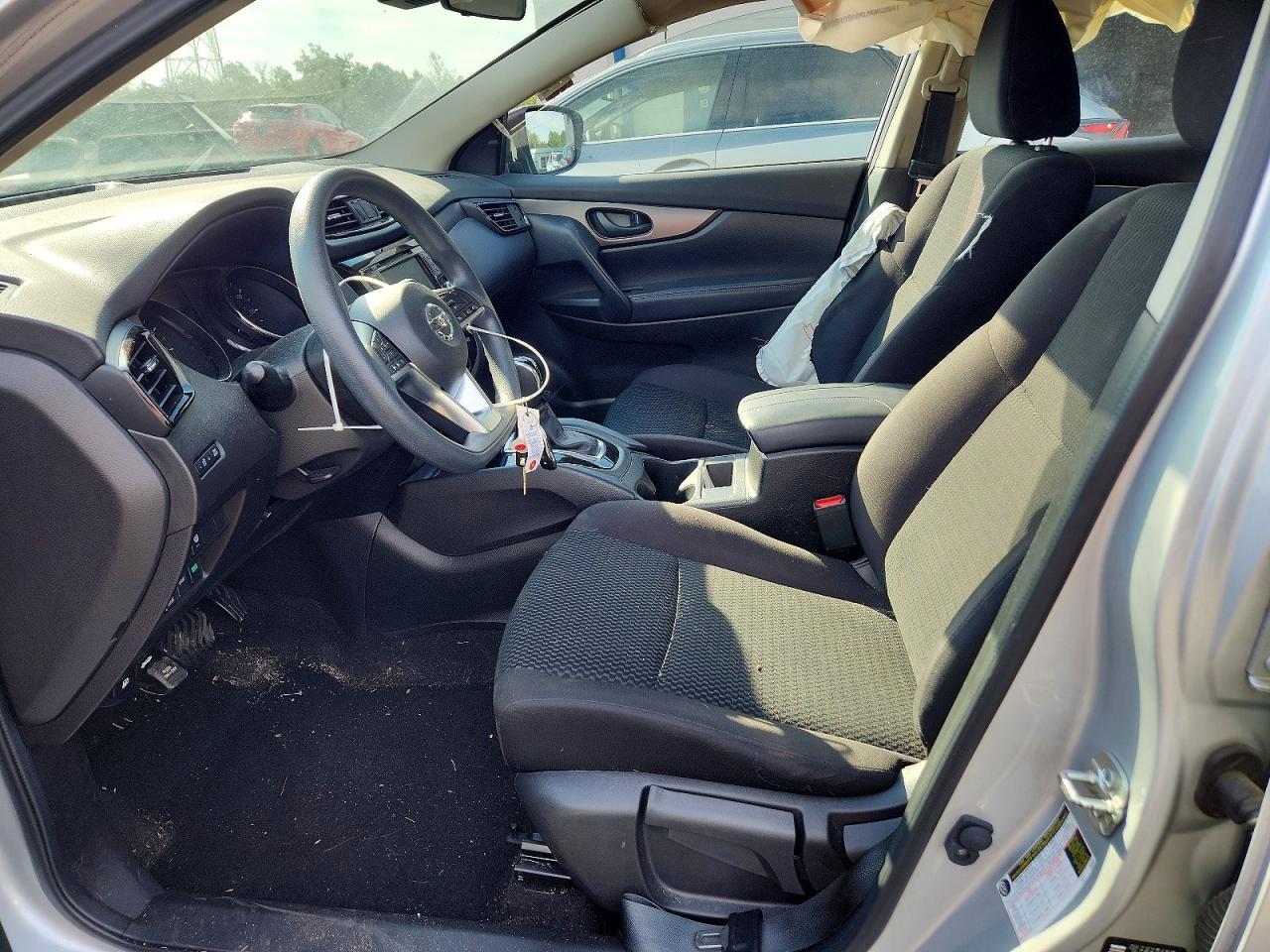 2020 Nissan Rogue Sport S - Image 7