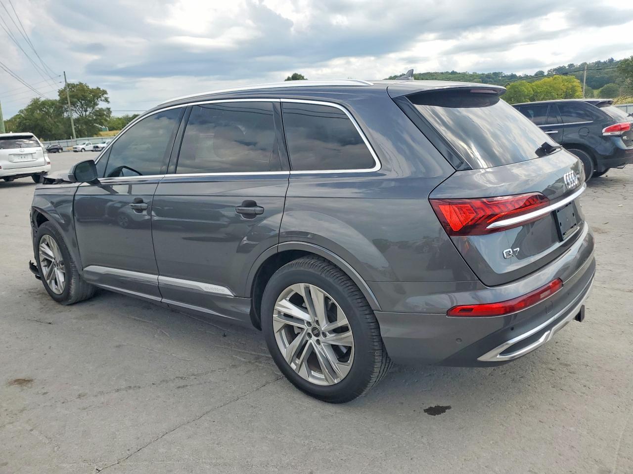 2022 Audi Q7 Prestige - Image 2