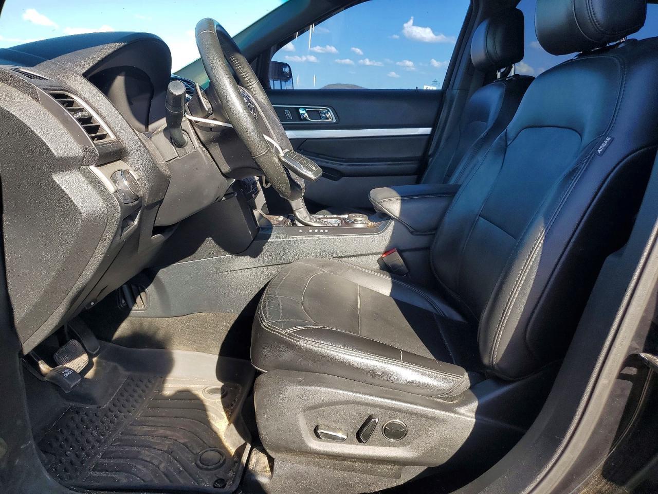 2016 Ford Explorer Xlt - Image 7