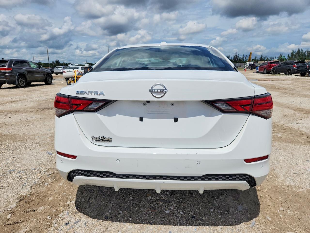 2025 Nissan Sentra Sv - Фото 6