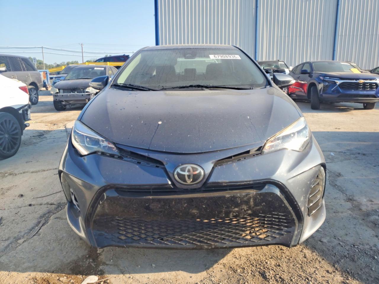 2017 Toyota Corolla Se - Image 5