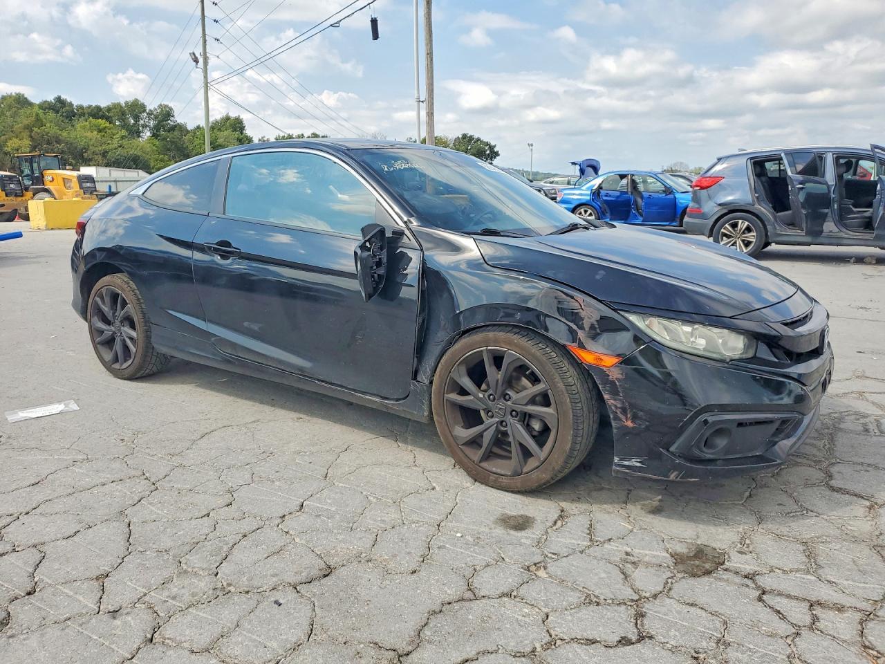 2020 Honda Civic Sport - Фото 4