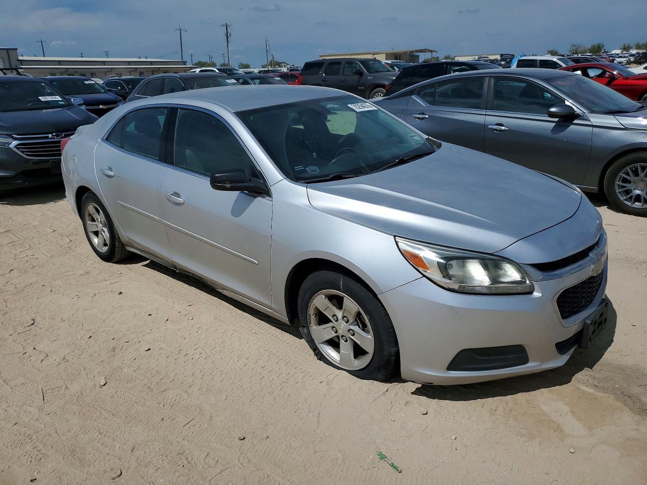 2014 Chevrolet Malibu Ls - Image 4