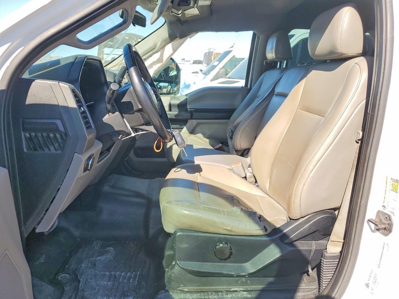 2017 Ford F250 Super Duty - Image 7