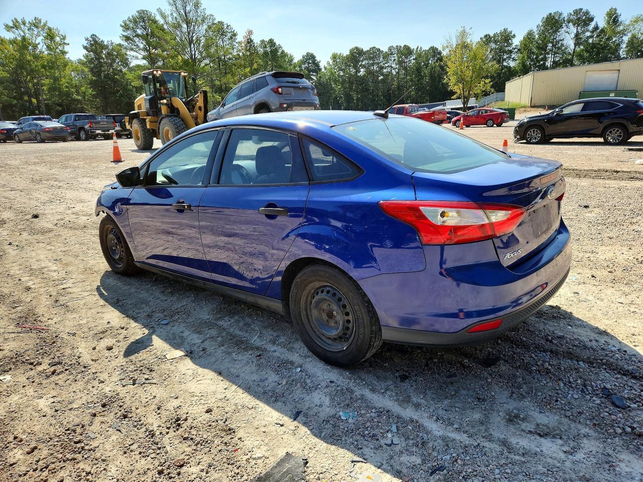 2012 Ford Focus S - Image 2