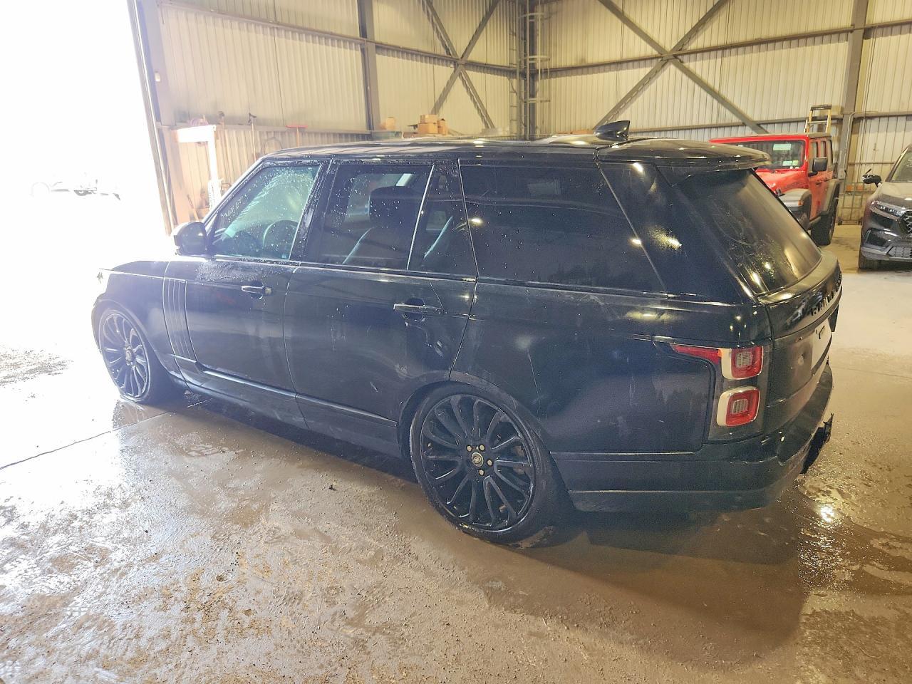 2018 Land Rover Range Rover Supercharged - Фото 2