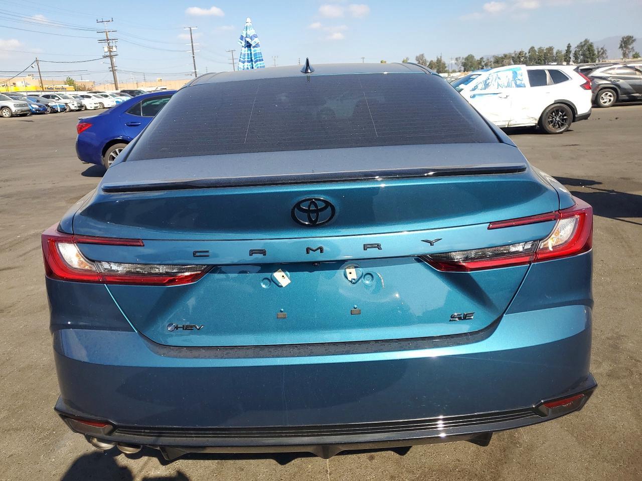 2026 Toyota Camry Se - Фото 6