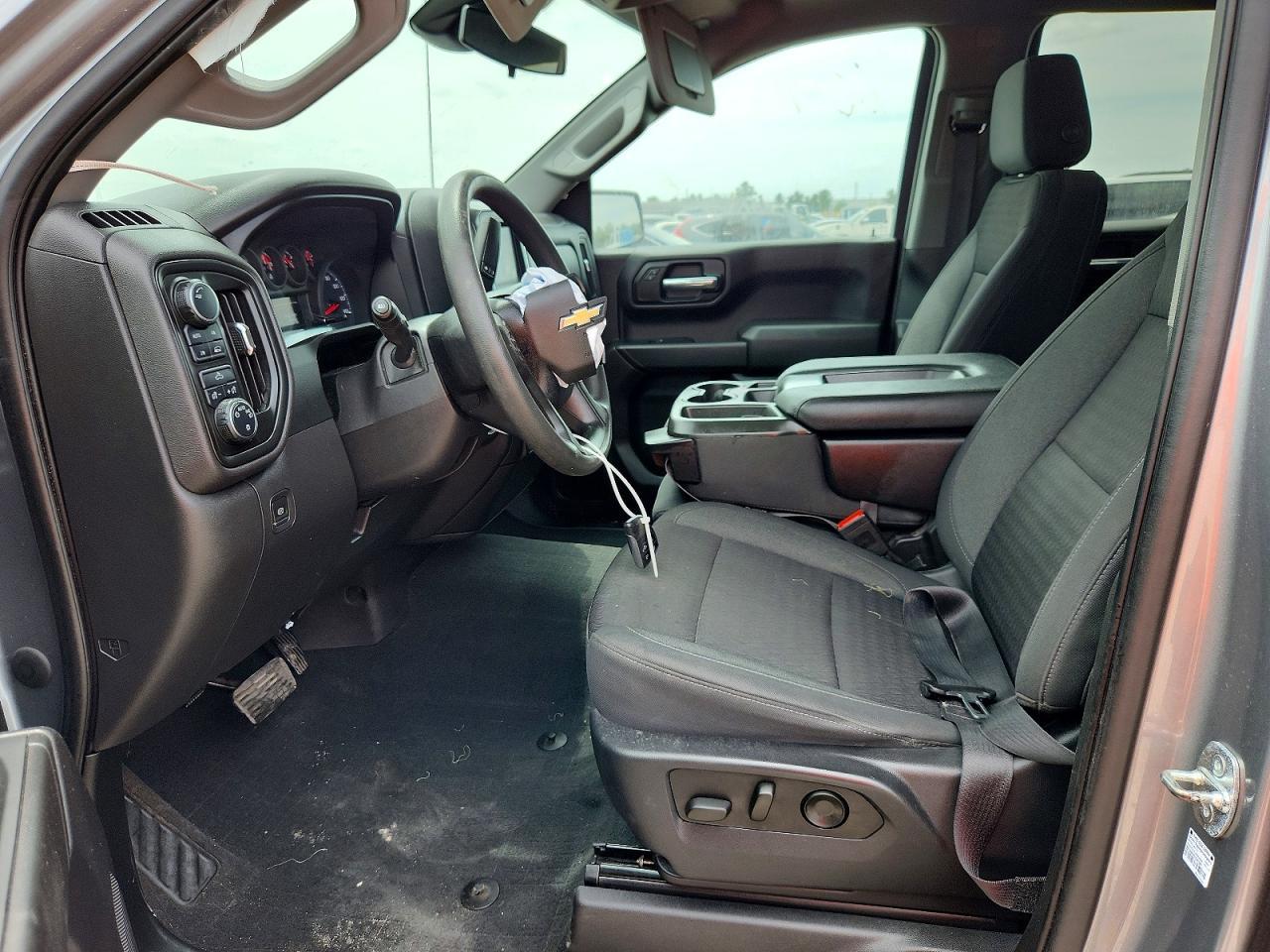 2023 Chevrolet Silverado K1500 Custom - Фото 7