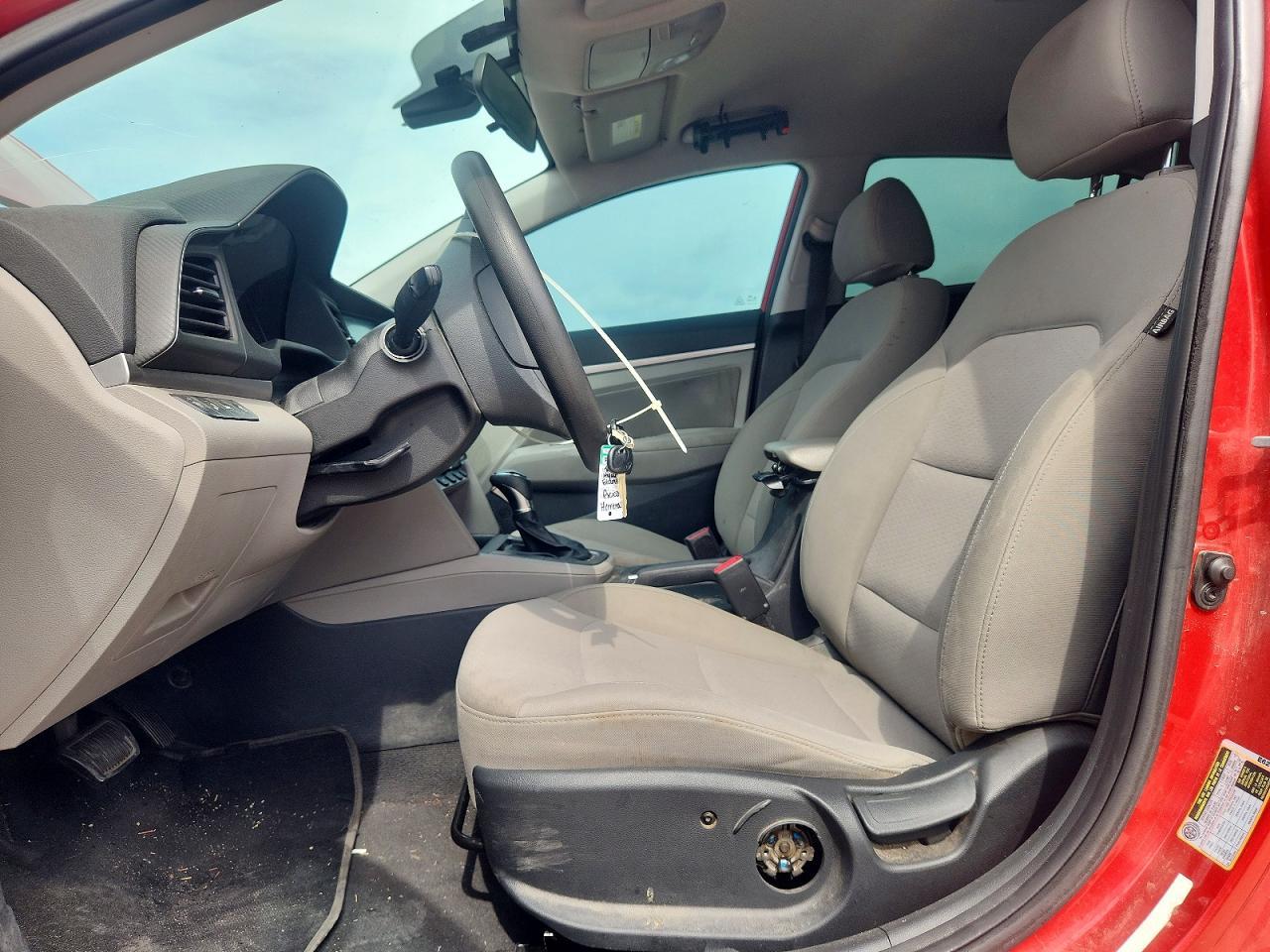 2020 Hyundai Elantra Sel - Фото 7