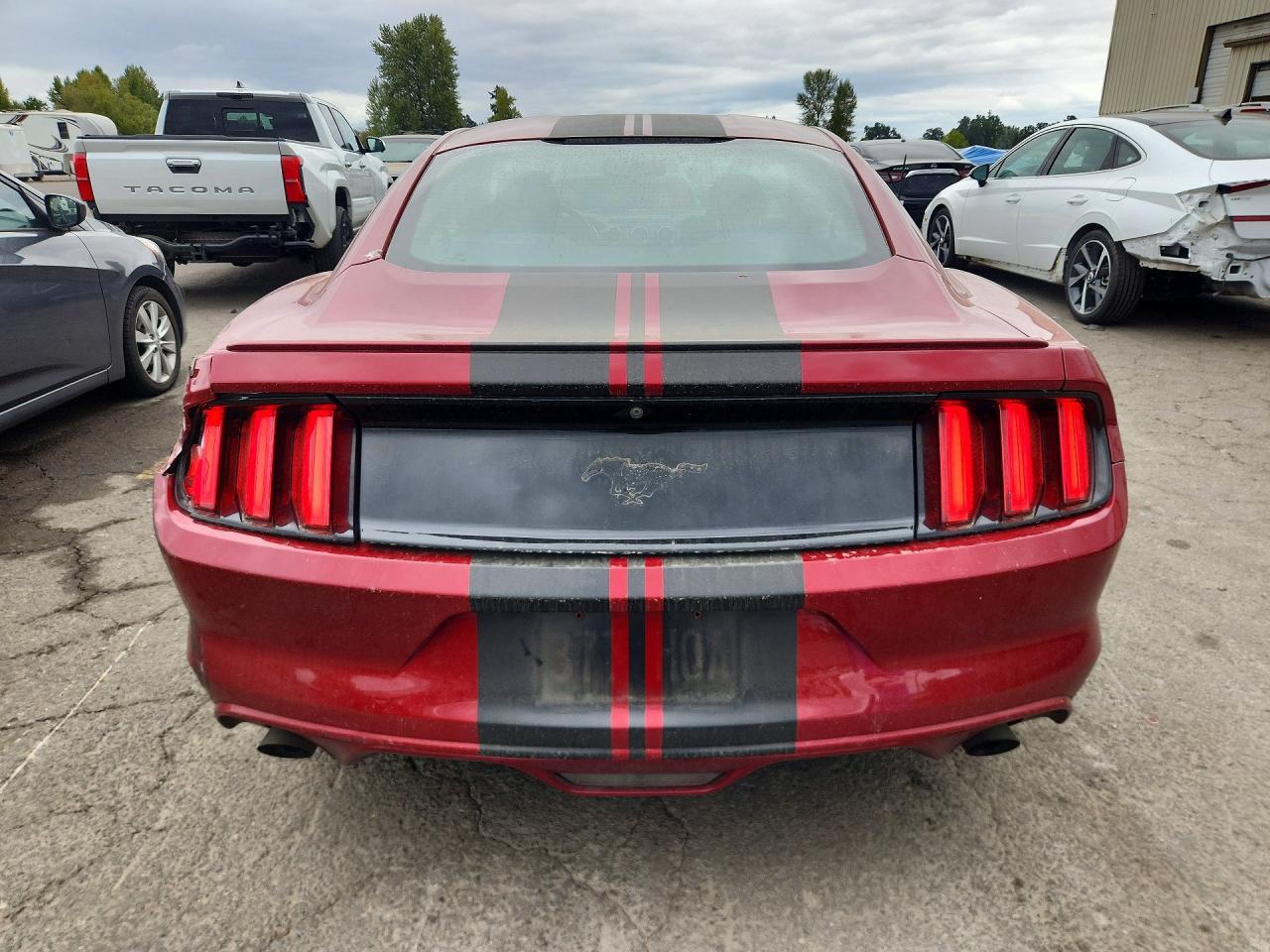 2015 Ford Mustang - Image 6