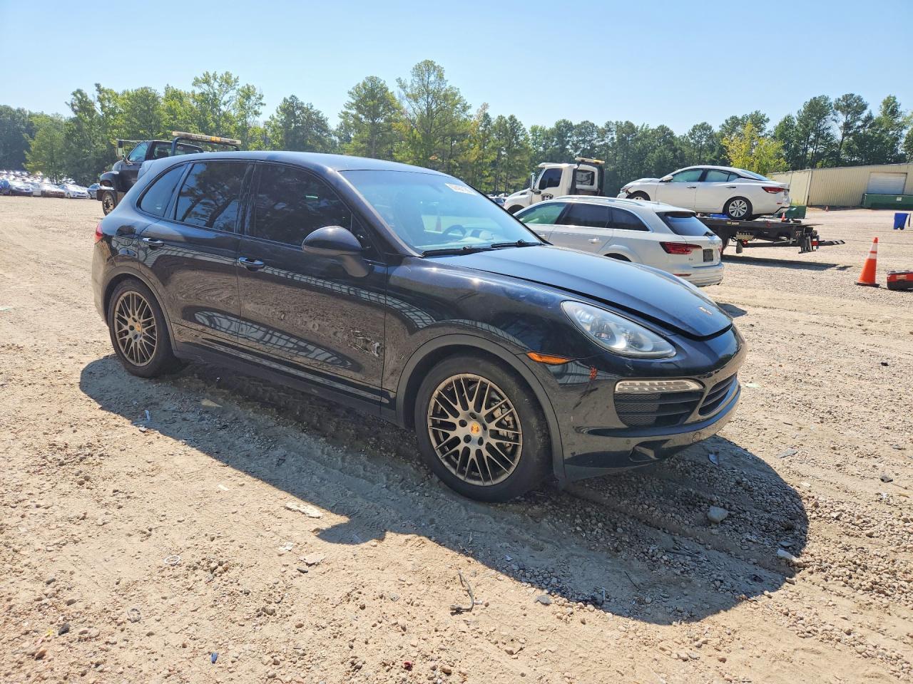 2014 Porsche Cayenne S - Image 4