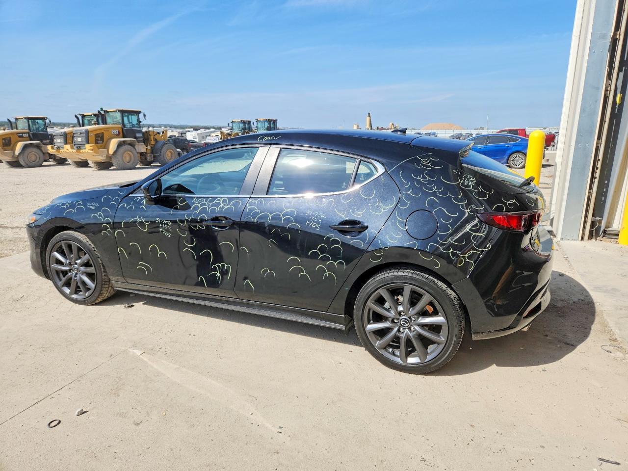 2020 Mazda 3 Preferred - Image 2